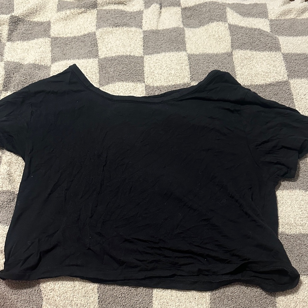 American Eagle Outfitters Black Short Sleeve Tee